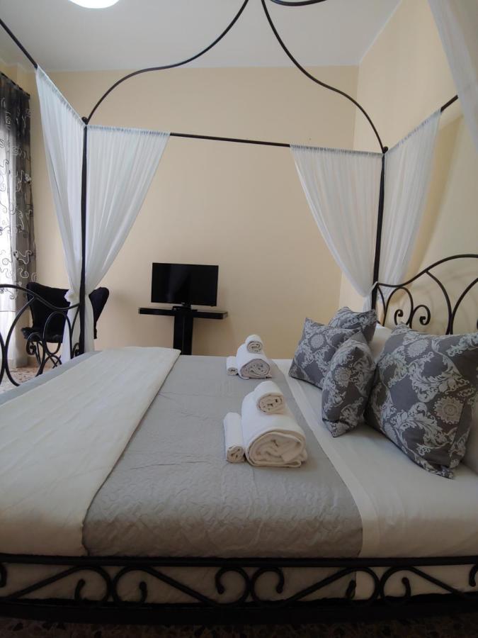 Jamari'S Rooms Марсала Екстериор снимка