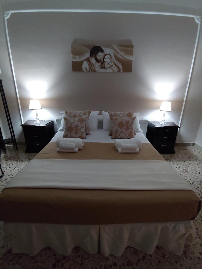 Jamari'S Rooms Марсала Екстериор снимка