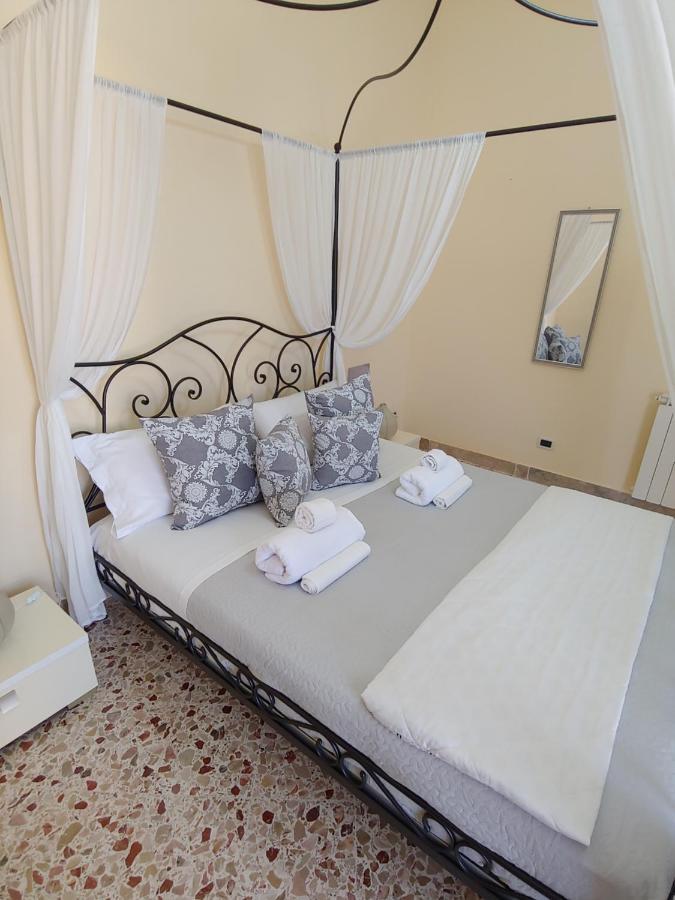 Jamari'S Rooms Марсала Екстериор снимка